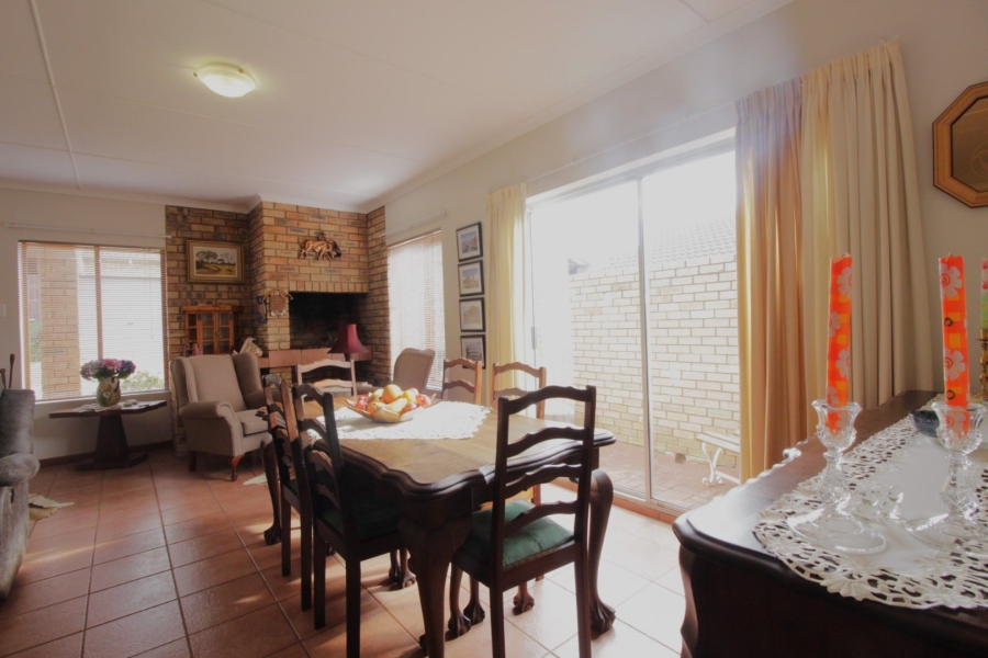 3 Bedroom Property for Sale in Jeffreys Bay Central Eastern Cape
